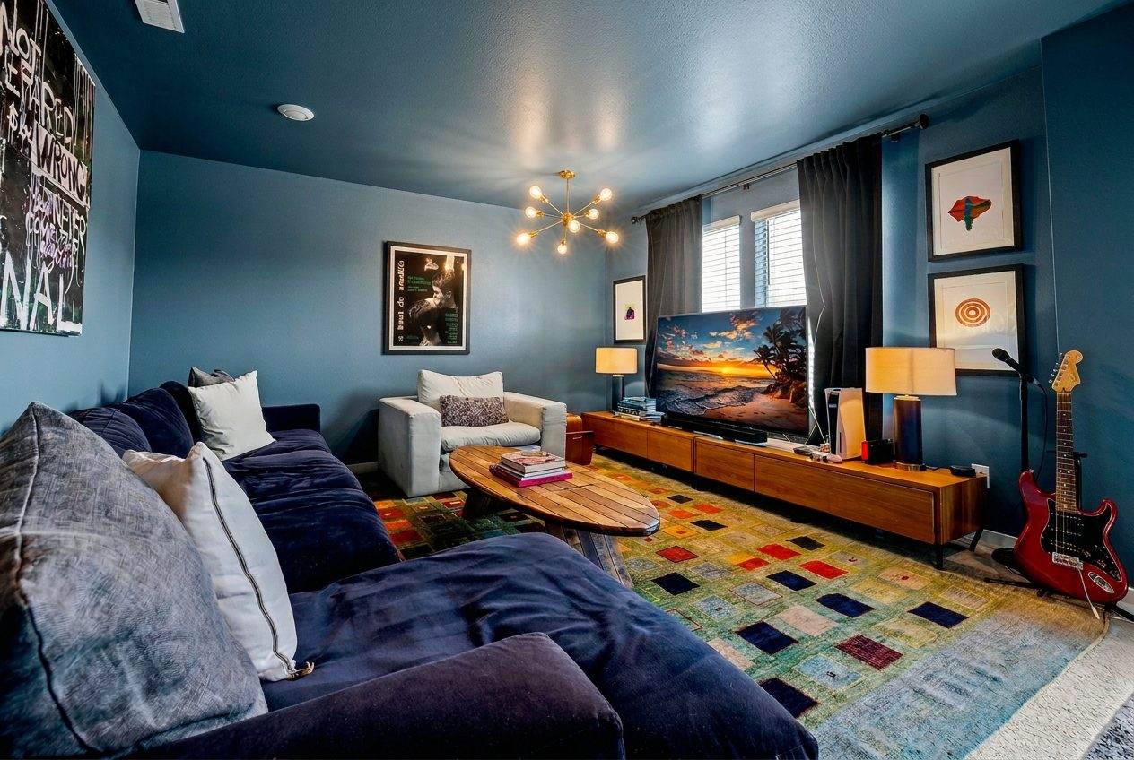Bonus room / media room