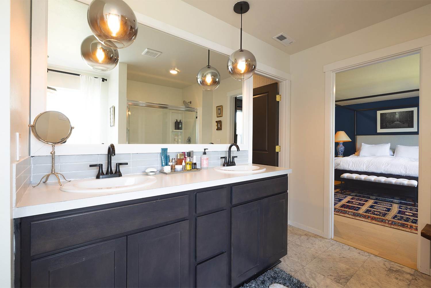 Primary bath vanity detail